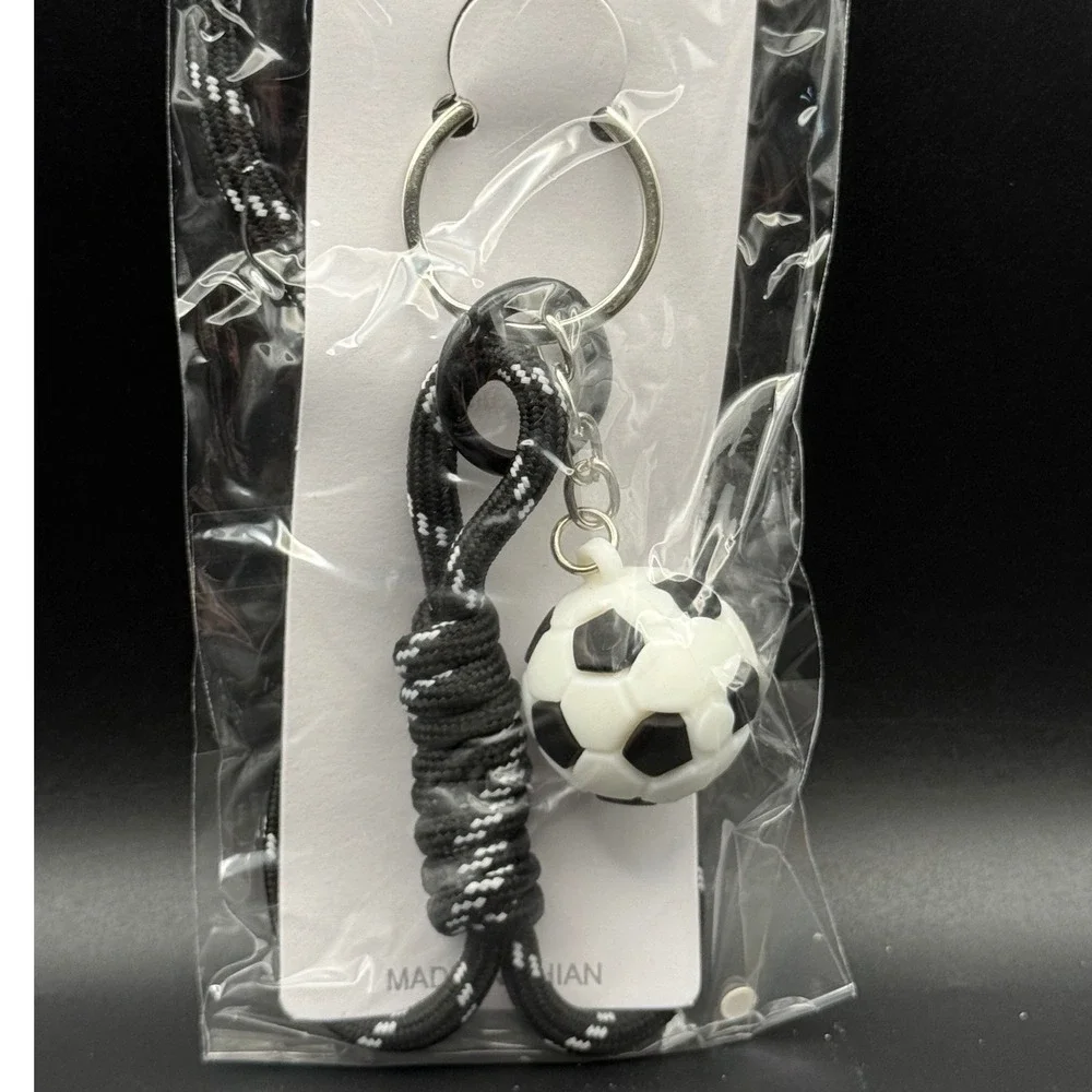 Soccer‎ Ball Paracord Keychain Lanyard Black White Sports Accessory Bag Charm